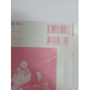 ดอกไม้ในสายธาร 4 **รบกวนเลื่อนดูสภาพหนังสือก่อนการสั่งซื้อ**